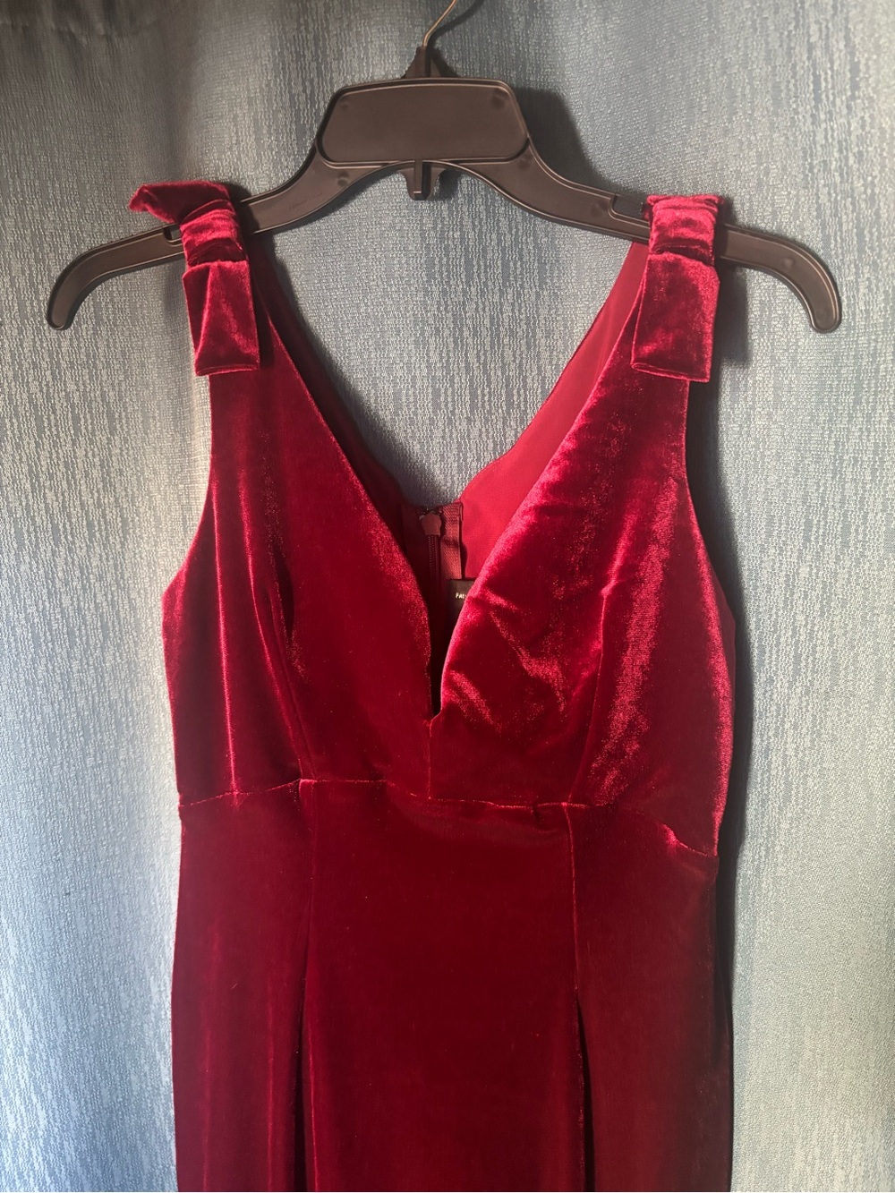 Pinup Girl Laura Byrnes Velvet Red Gilda Dress - Picture 5 of 13
